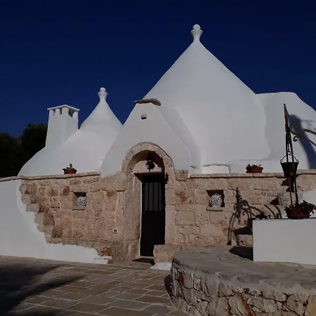 Trullo Madonna Piccola Holiday home *