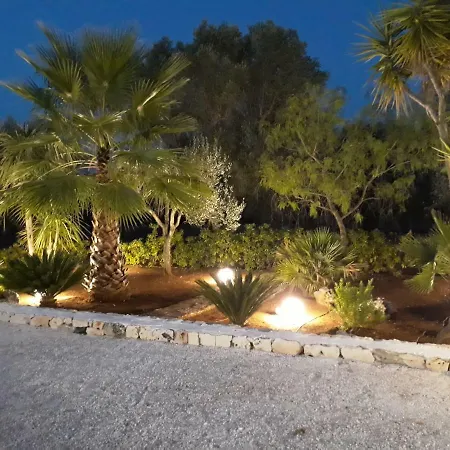 Holiday home Trullo Madonna Piccola
